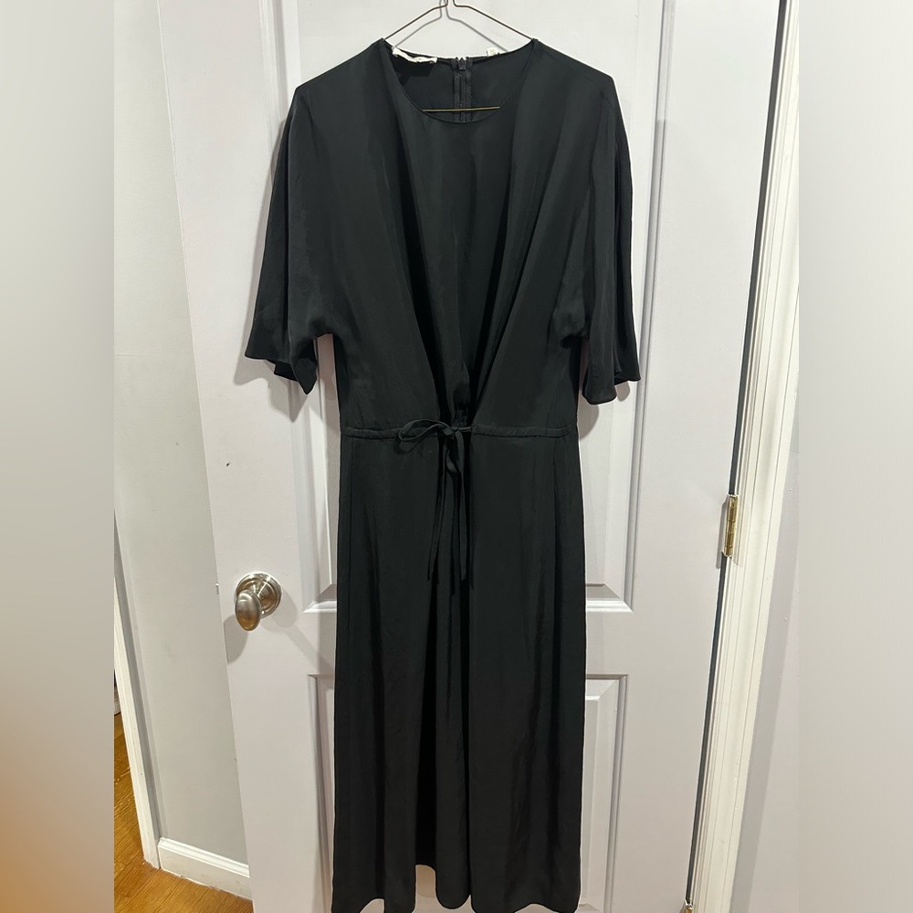 Vince black midi dress size medium